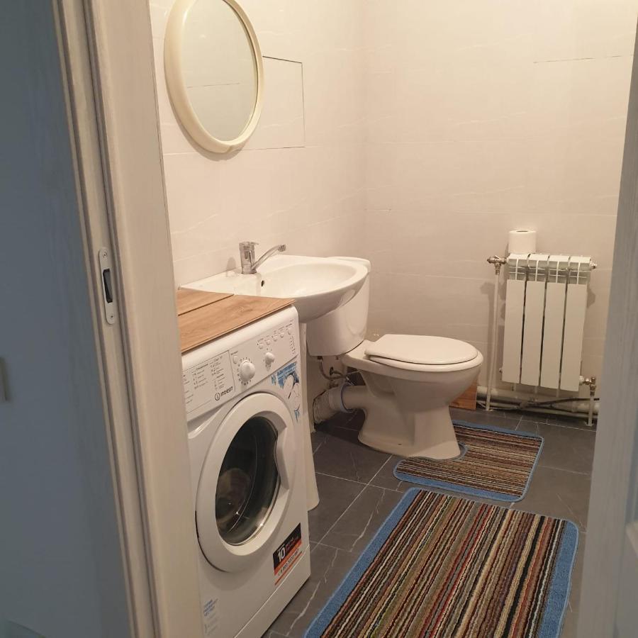 Uzak Apartment 2 アルマトイ エクステリア 写真